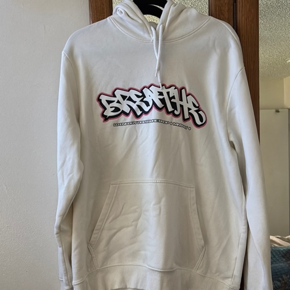White Graphic Hoodie men’s size large excellent condition